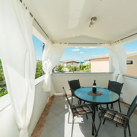 Bojana 2 By Interhome