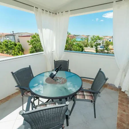 Apartamento Bojana 2 By Interhome Vir